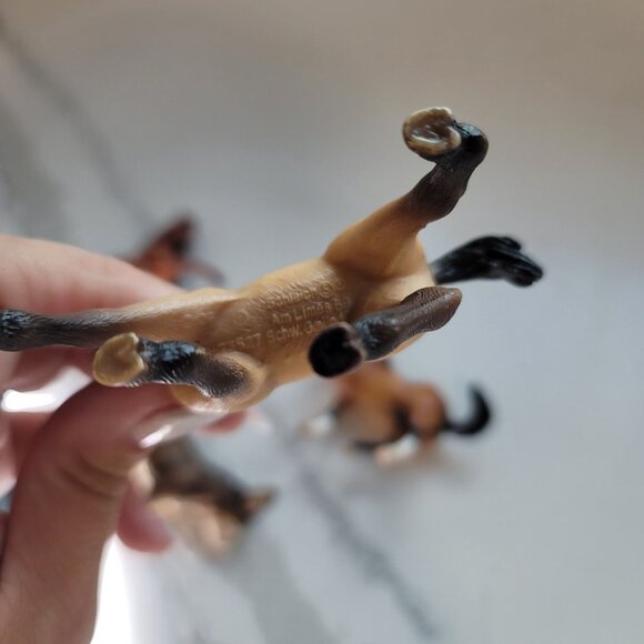 Vintage 1999 Breyer and schleigh Horses & Donkey Figurines Set Of 4 Collectibles - Picture 3 of 7